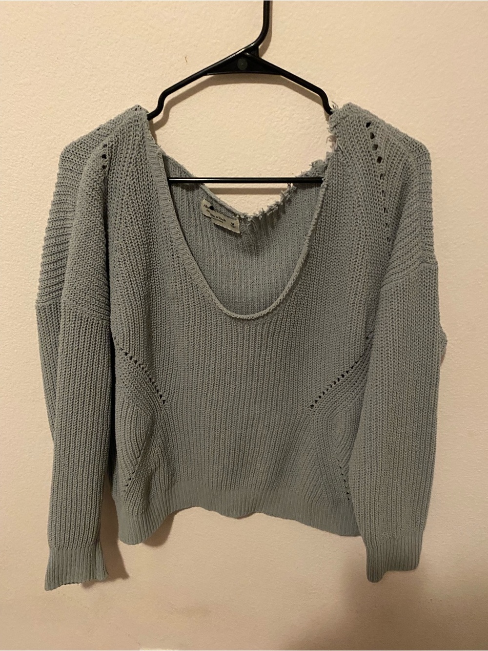 Abercrombie & Fitch Light Gray V-Neck Knit Sweater